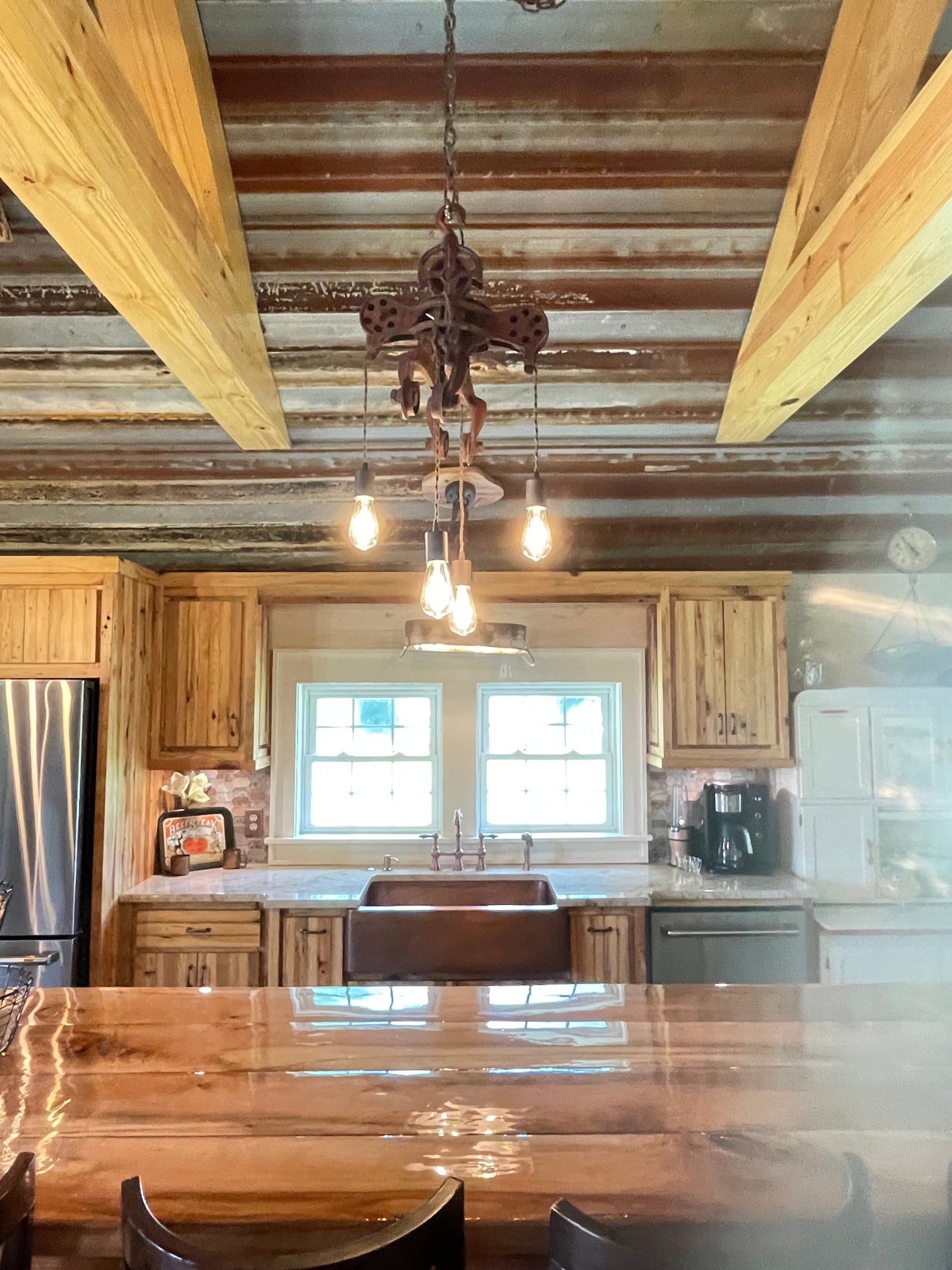 Discover the Secret Formula for Perfectly Hanging a Chandelier Every Time