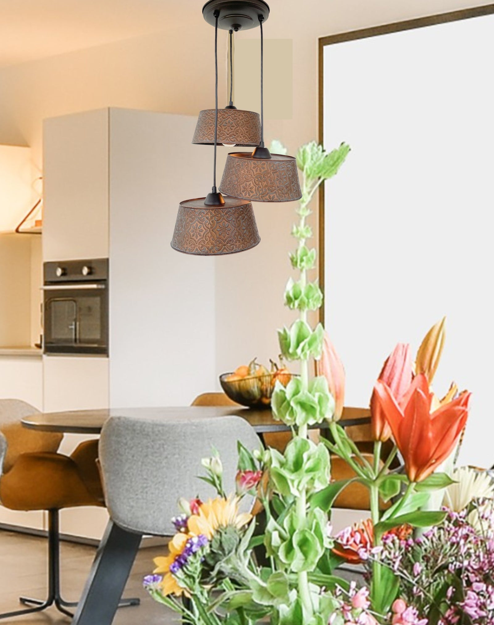 Vintage & Antique Chandelier Lights