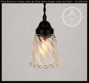 Heavy Petite Swirl Scallop Pendant