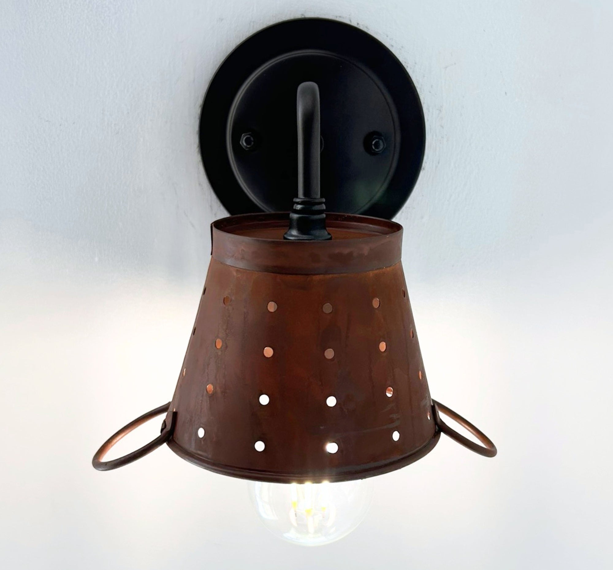 Rustic Copper Small Colander Farmhouse Wall Sconce
