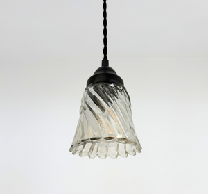 Heavy Petite Swirl Scallop Pendant