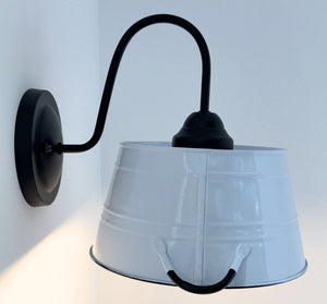 WHITE ENAMEL COUNTRY BARN WALL SCONCE