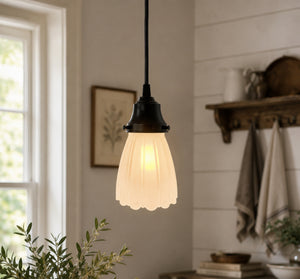 Frosted Simple Cathedral Scallop Pendant