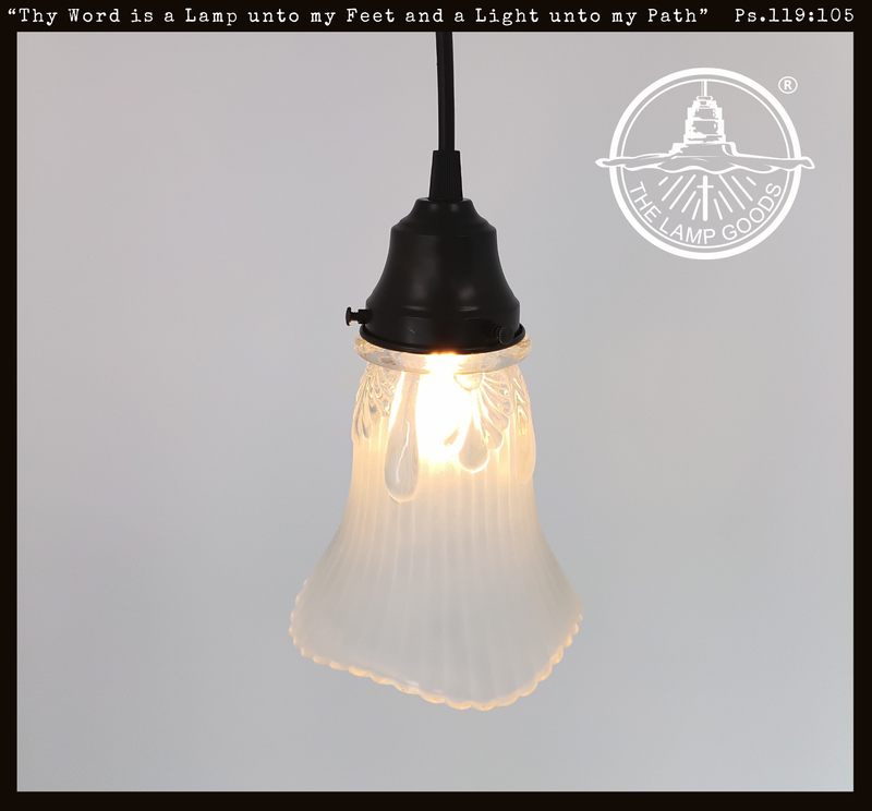 Delicate Squared Thick Rim Tassel Pendant Light