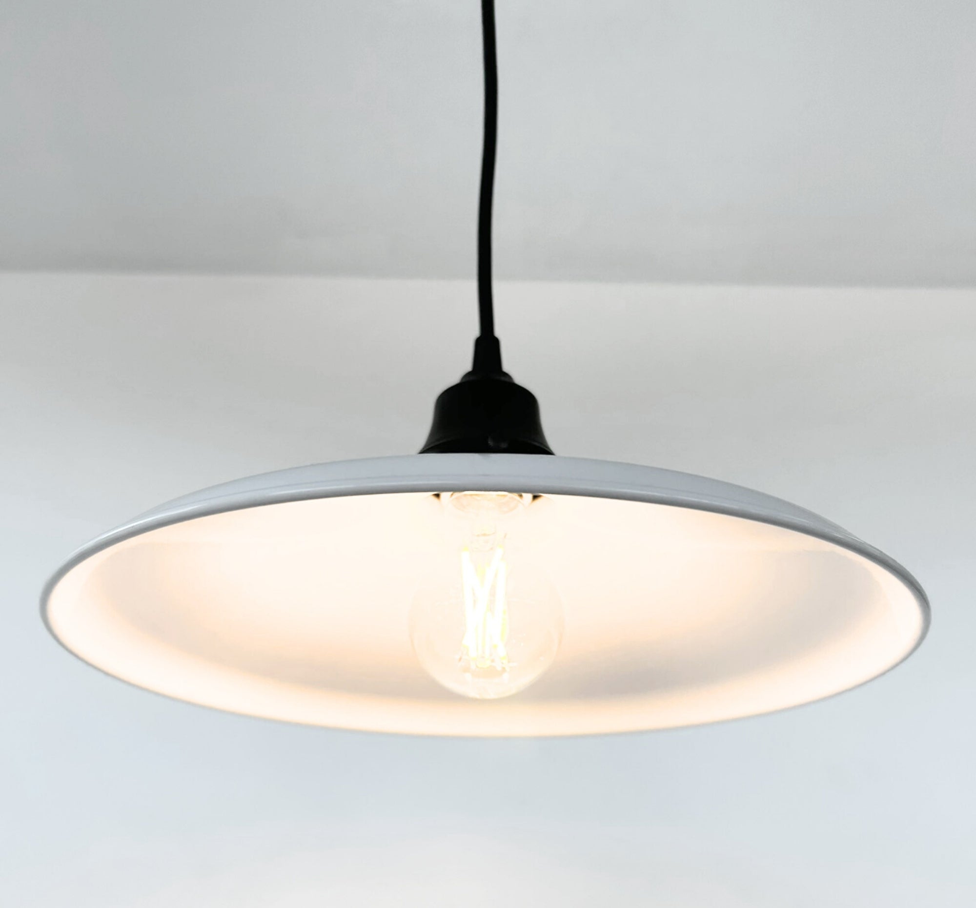 White Enamel Barn Pendant Light – Farmhouse Industrial Ceiling Fixture