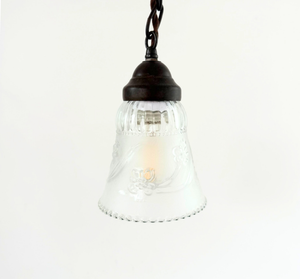 Vintage Floral Embossed Clear Rib Pendant