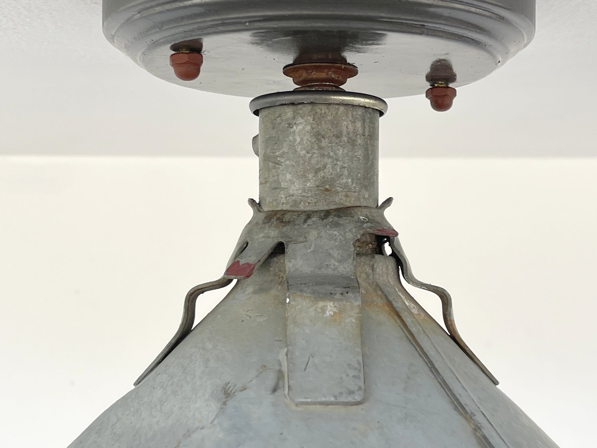 VINTAGE FARM FUNNEL Ceiling Light