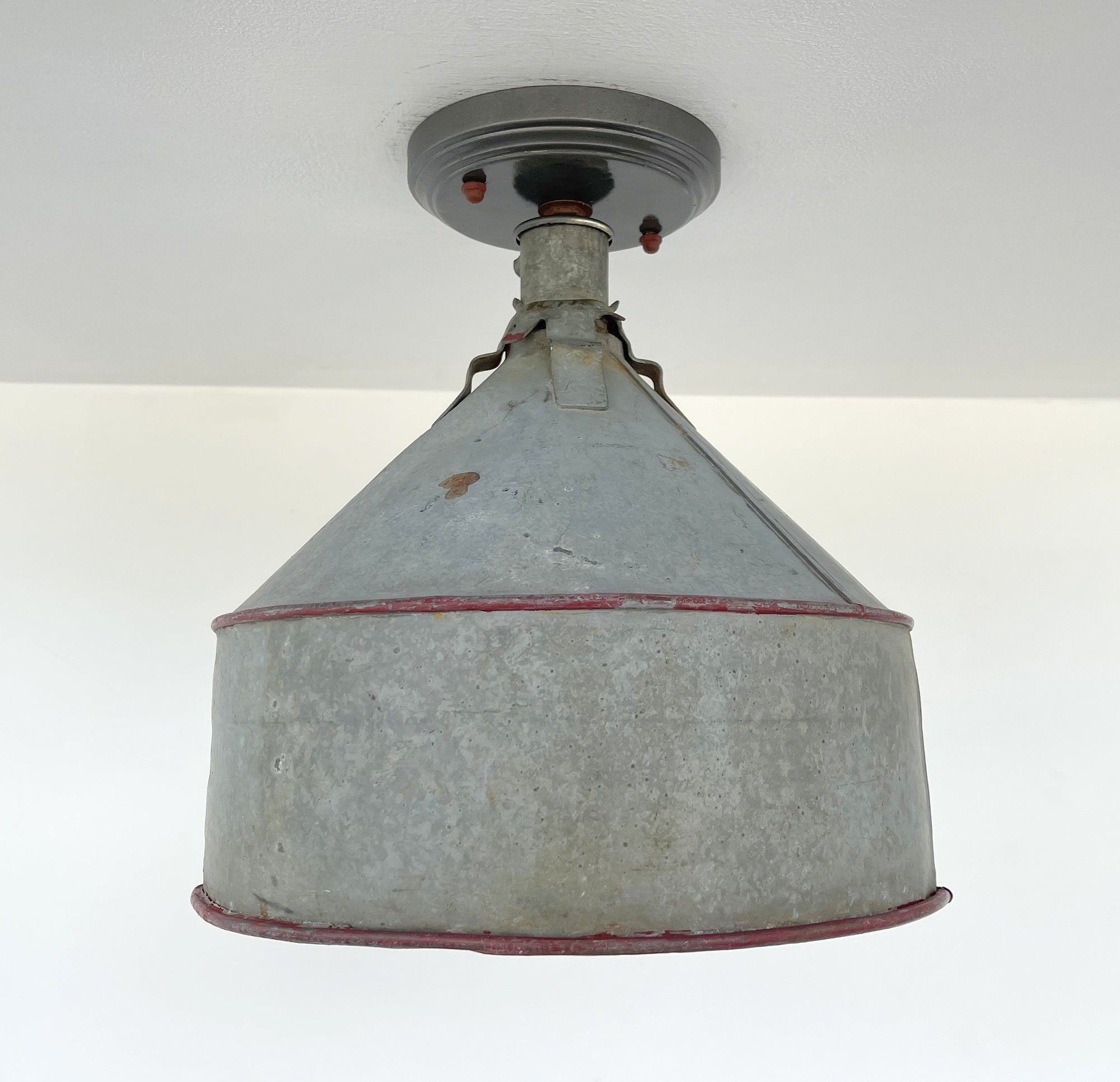 VINTAGE FARM FUNNEL Ceiling Light