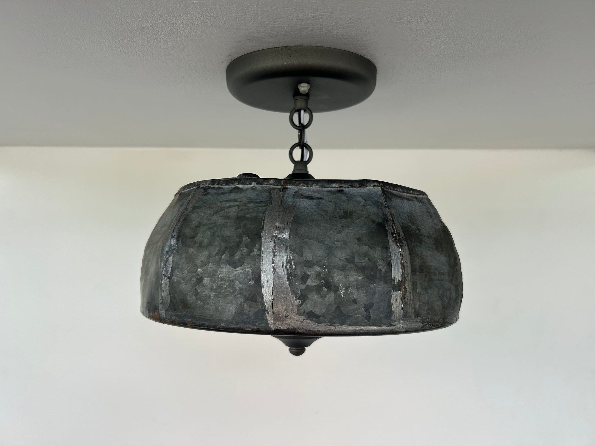 Rustic Metal Farmhouse Ceiling Light With Chain - 8 Sided
