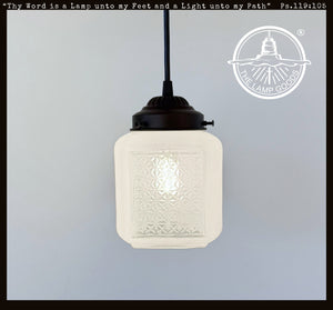 Vintage Diamond-Pattern Square Glass Pendant Light