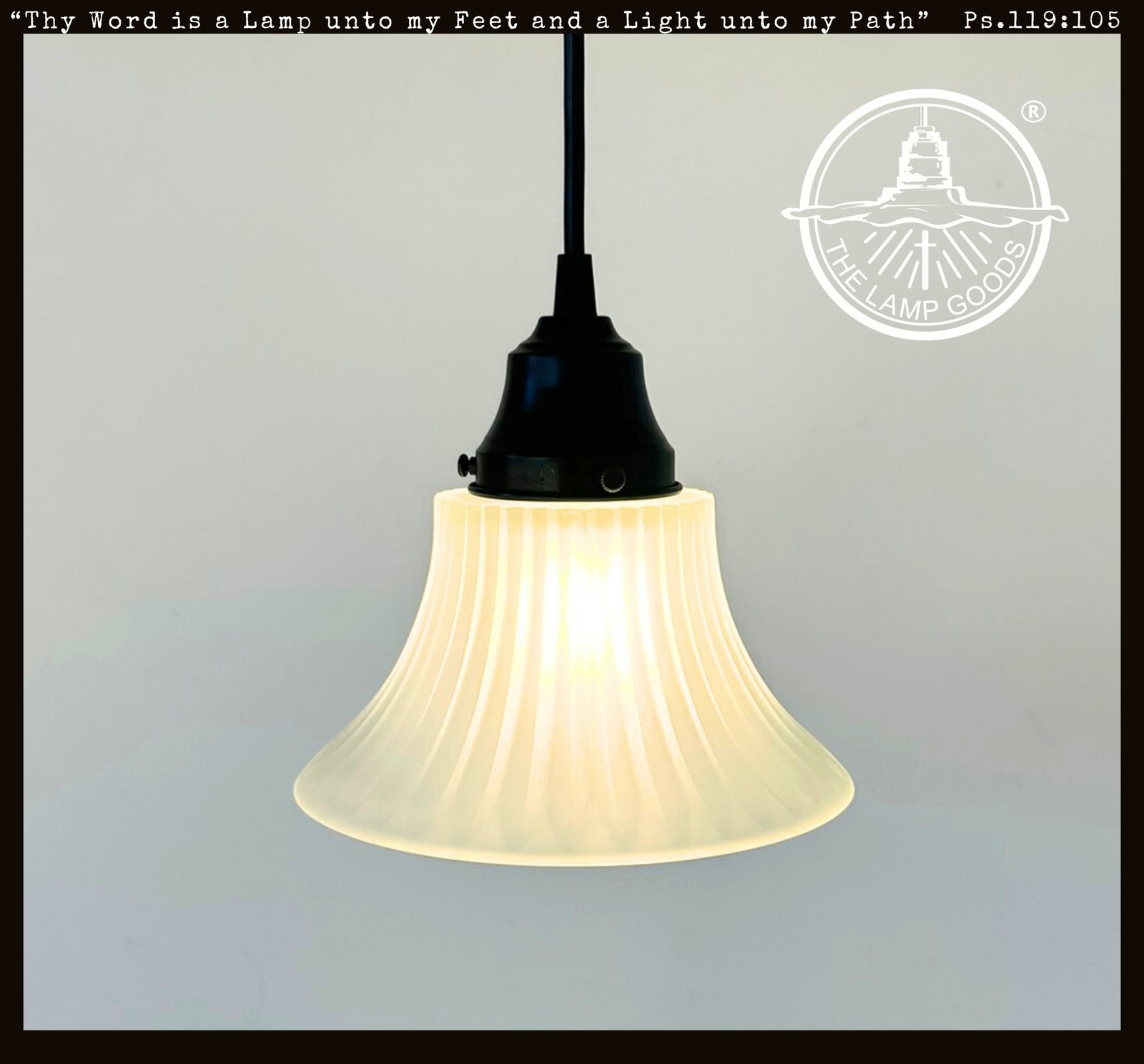 Frosted Ribbed Flute Pendant