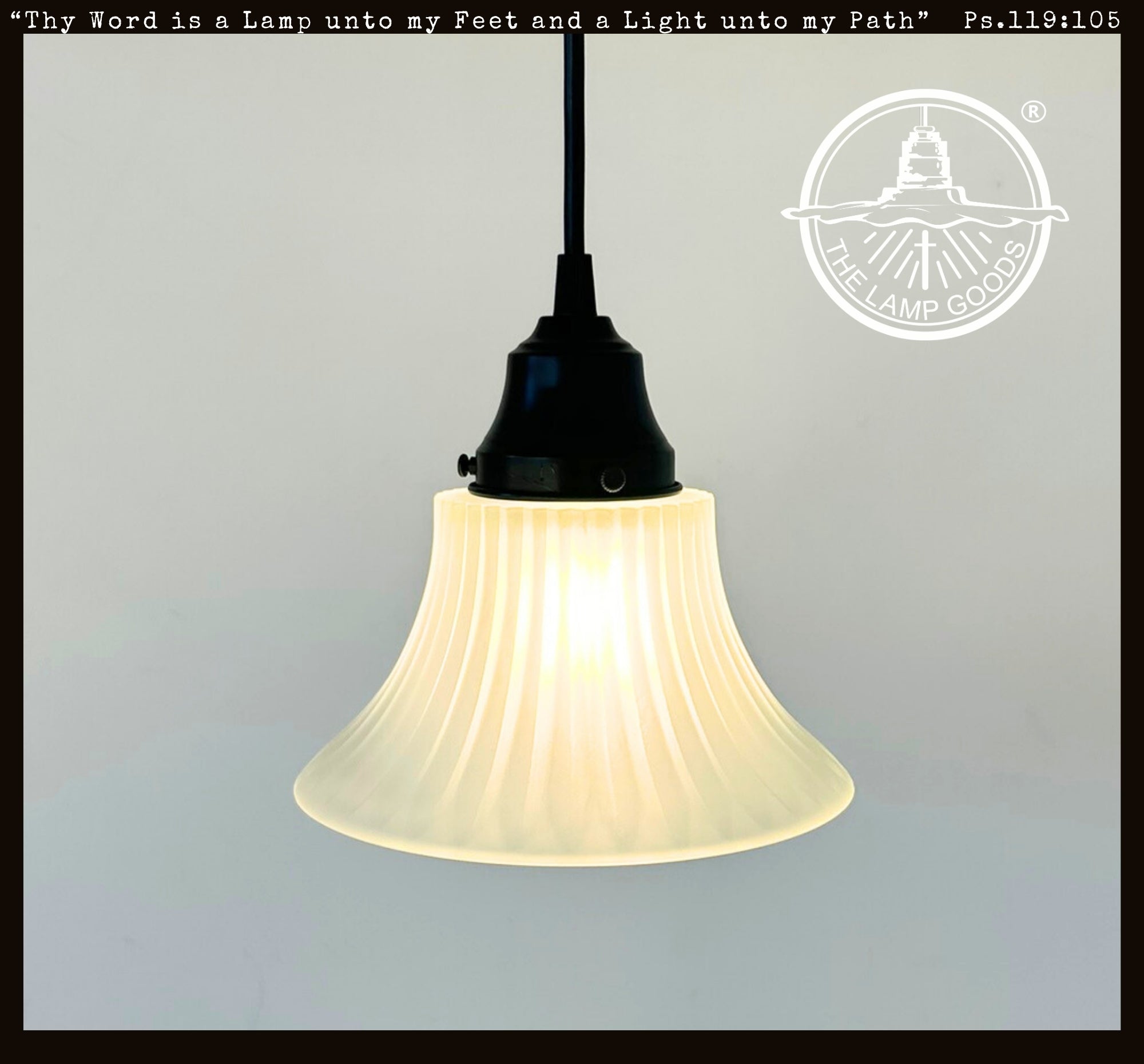 Frosted Ribbed Flute Pendant