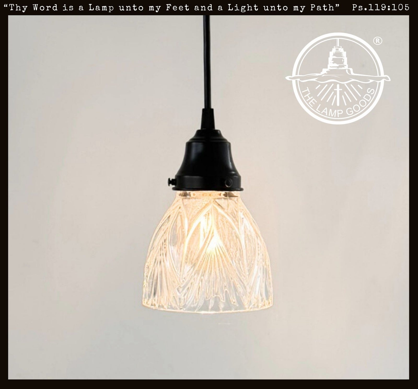 Clear Farmhouse Ribbed Shell Pendant Light | 5" Width