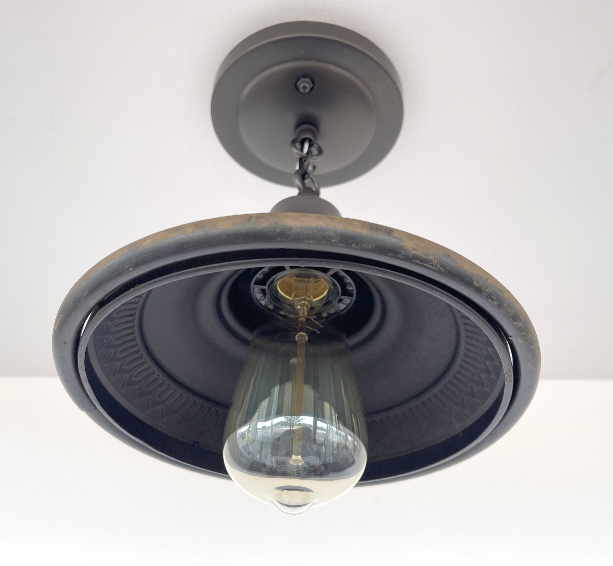 Rustic Industrial Ceiling Trends photo