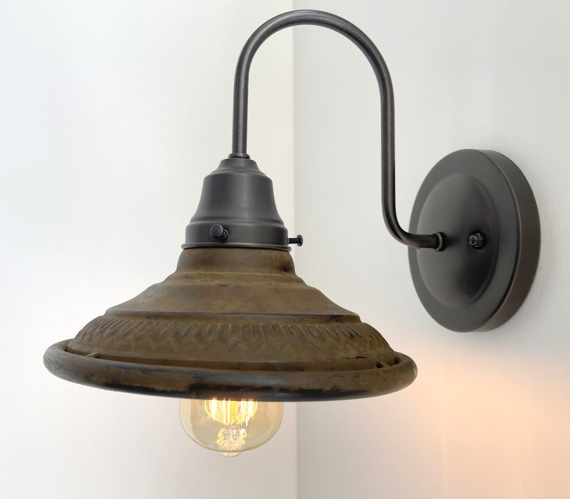 Pre Order - Popular Rustic Industrial Wall Sconce Light Fixture - Arrives May 2025